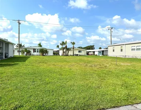 256 Hibisco Dr, North Port, FL 34287