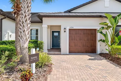 31734 Cannon Rush Dr, San Antonio, FL 33576