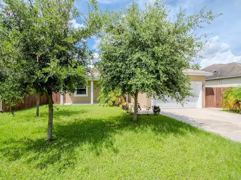 6025 105th Ave N, Pinellas Park, FL 33782