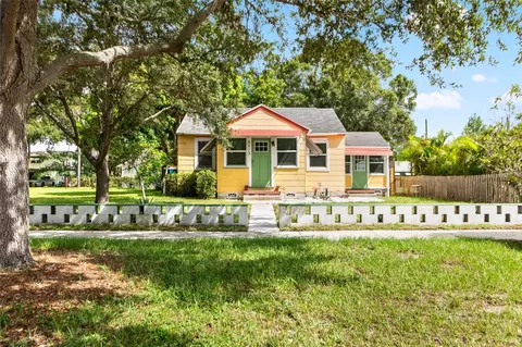 4913 27th Ave S, Gulfport, FL 33707