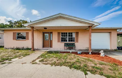 8246 Monarch Dr, Port Richey, FL 34668