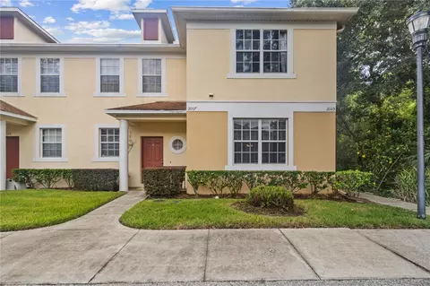 2005 Fiesta Ridge Ct, Tampa, FL 33604