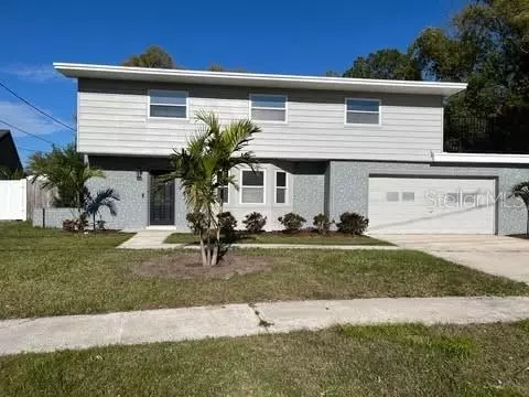 8320 Boxwood Dr, Tampa, FL 33615