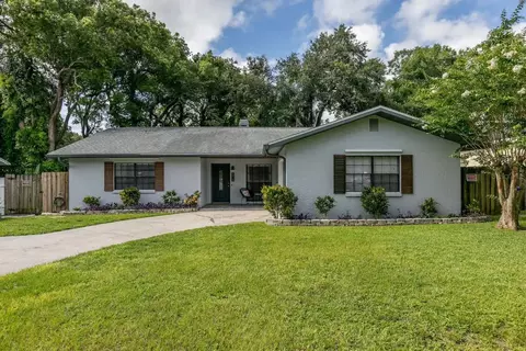 504 Siobhan Ct, Tampa, FL 33613