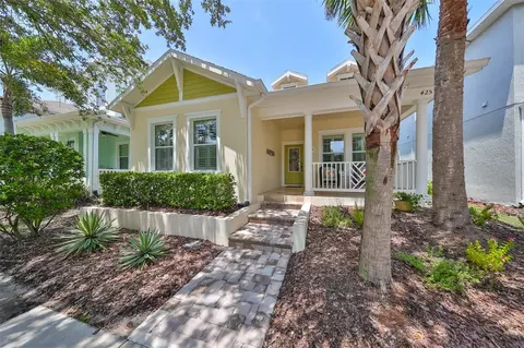 425 Winterside Dr, Apollo Beach, FL 33572 photo 1