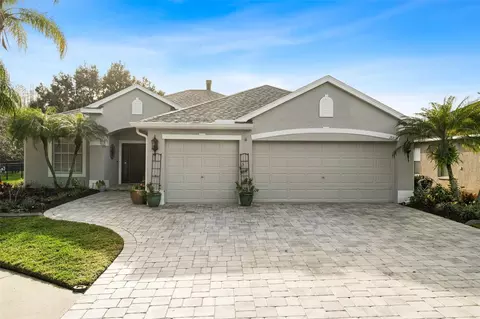 18821 Chopin Dr, Lutz, FL 33558