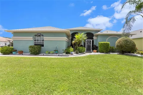 1623 Vistoso Ln, Sun City Center, FL 33573
