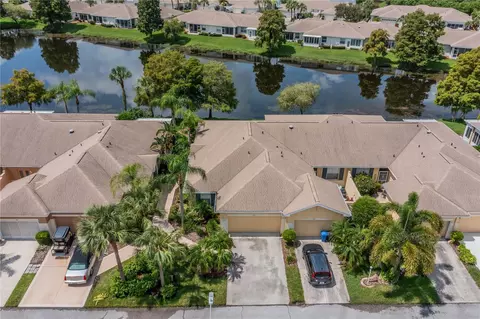 630 Tremont Greens Ln #95, Sun City Center, FL 33573