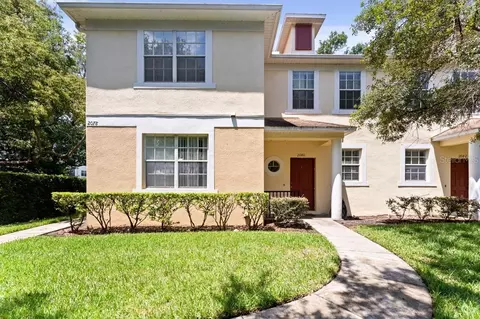 2080 Fiesta Ridge Ct, Tampa, FL 33604