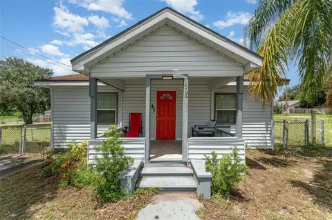 405 7th St SW, Winter Haven, FL 33880