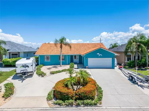 1113 Kingfish Pl, Apollo Beach, FL 33572 photo 1