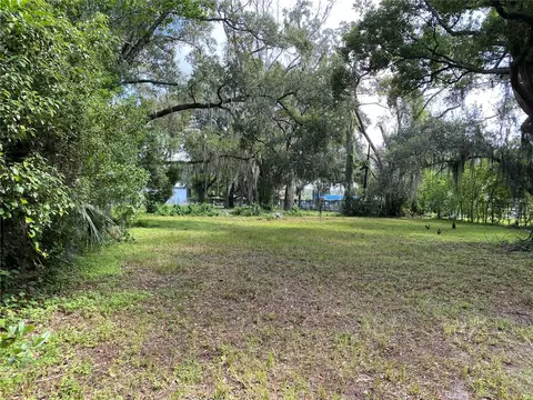 1802 Palmetto Ave, Plant City, FL 33563