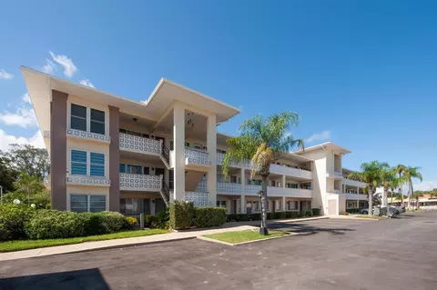 1235 S Highland Ave #1-205, Clearwater, FL 33756
