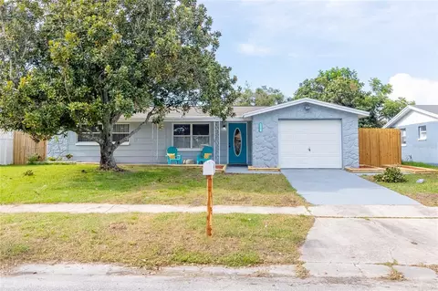 5707 Riddle Rd, Holiday, FL 34690