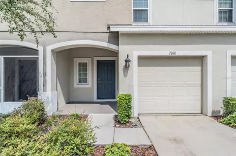 7010 Summer Holly Pl, Riverview, FL 33578