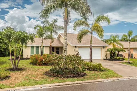1501 63rd St W, Bradenton, FL 34209