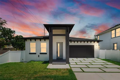 2143 W Saint Conrad St, Tampa, FL 33607