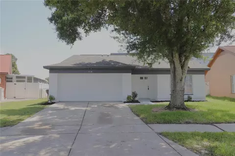 8116 Tom Sawyer Dr, Tampa, FL 33637