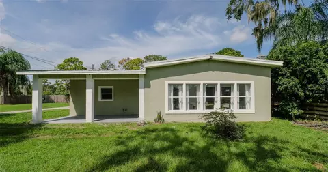 20605 Preston Ln, Lutz, FL 33558