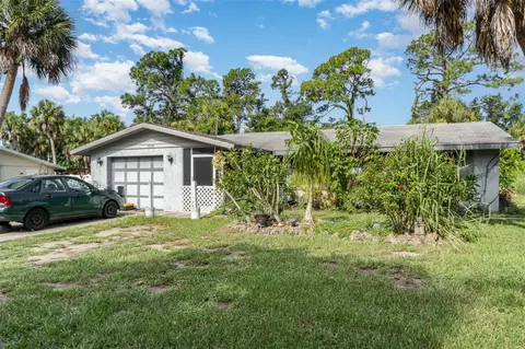 1020 N Elm St, Englewood, FL 34223