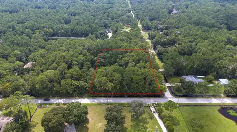 West Drive, Wesley Chapel, FL 33544