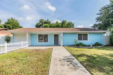 605 Avocado Dr, Seffner, FL 33584 photo 1