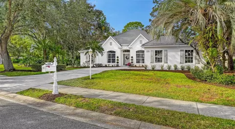 7530 Eaton Ct, University Park, FL 34201