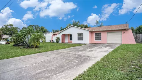 3272 Landover Blvd, Spring Hill, FL 34609