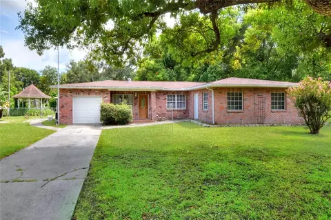 731 E Lumsden Rd, Brandon, FL 33511