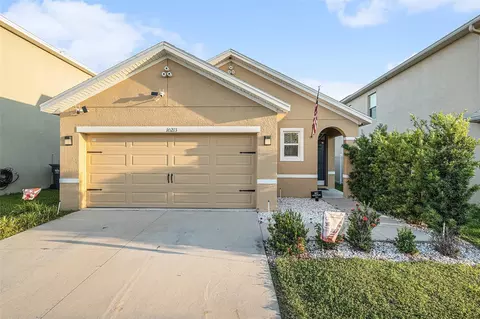 10213 Geese Trail Cir, Sun City Center, FL 33573