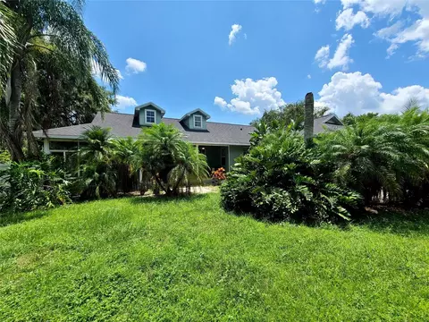1211 Cr 436, Lake Panasoffkee, FL 33538