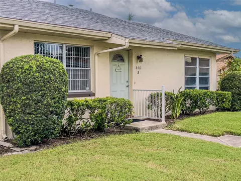 306 Friar Ct #B, Sun City Center, FL 33573