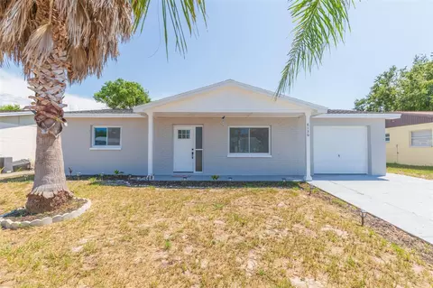 8136 Hixton Dr, Port Richey, FL 34668