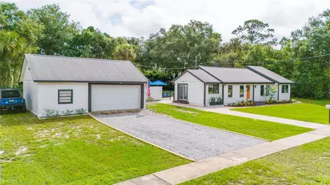 1215 Palmetto St, New Smyrna Beach, FL 32168