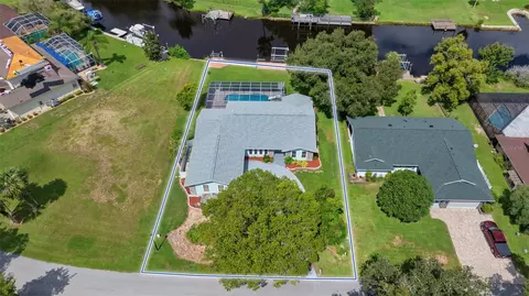 5100 S Stetson Point Dr, Homosassa, FL 34448