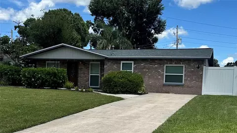 7901 N Woodlynne Ave, Tampa, FL 33614
