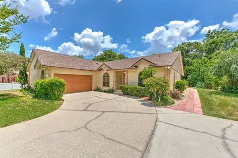 25128 Tradewinds Dr, Land O Lakes, FL 34639