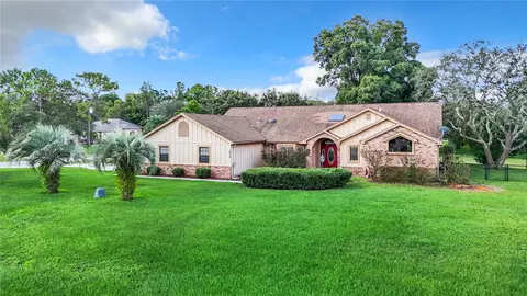 9375 Bearwalk Path, Weeki Wachee, FL 34613