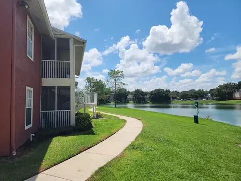 209 Lake Brook Cir #205, Brandon, FL 33511