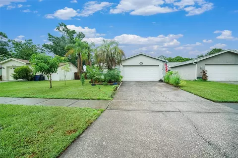 3270 Pine Haven Dr, Clearwater, FL 33761