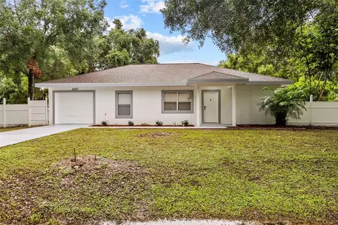 2557 21st St, Sarasota, FL 34234