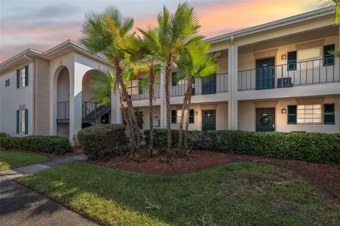 10376 Carrollwood Ln #253, Tampa, FL 33618