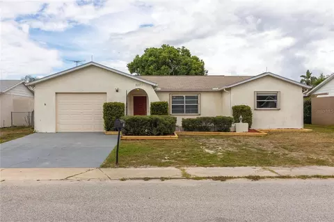 8217 Medford Dr, Port Richey, FL 34668