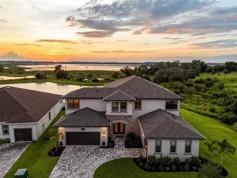8873 Ivy Stark Blvd, Wesley Chapel, FL 33545