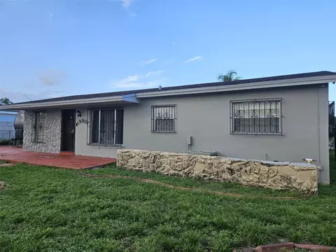 19801 NW 44th Pl, Miami Gardens, FL 33055