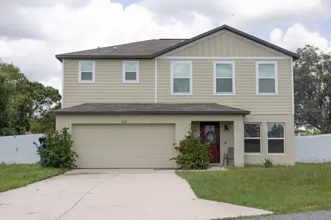 11291 Homeway St, Spring Hill, FL 34609