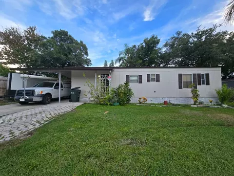 14348 Valentine Dr, Largo, FL 33774