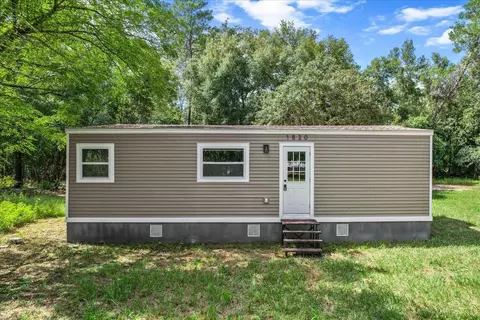 1820 Evelyn St, Hernando, FL 34442