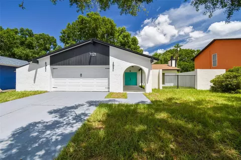 7021 Twelve Oaks Blvd, Tampa, FL 33634