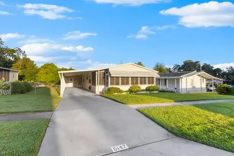 6147 Zephyr Ridge Dr, Zephyrhills, FL 33542